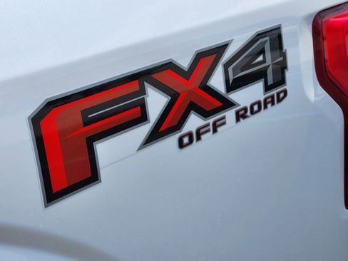 Used 2019 Ford F150 Lariat AWD/4WD image 28