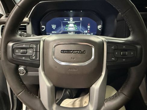Used 2023 GMC Yukon Denali w/ LPO, Floor Liner Package AWD/4WD image 24