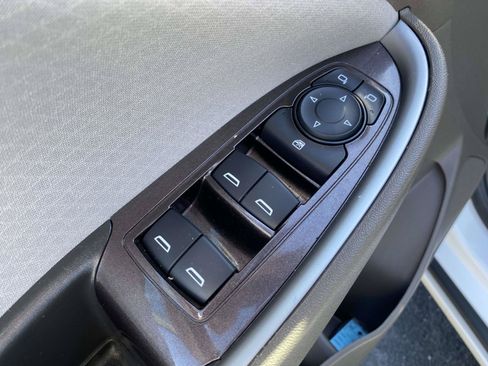 Used 2025 Chevrolet Malibu LS FWD image 16