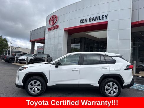 Used 2024 Toyota RAV4 LE FWD image 3