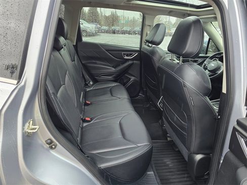 Used 2020 Subaru Forester Limited w/ Popular Package #3 image 12