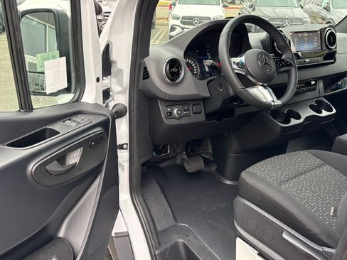 New 2026 Mercedes-Benz Sprinter 2500 image 15