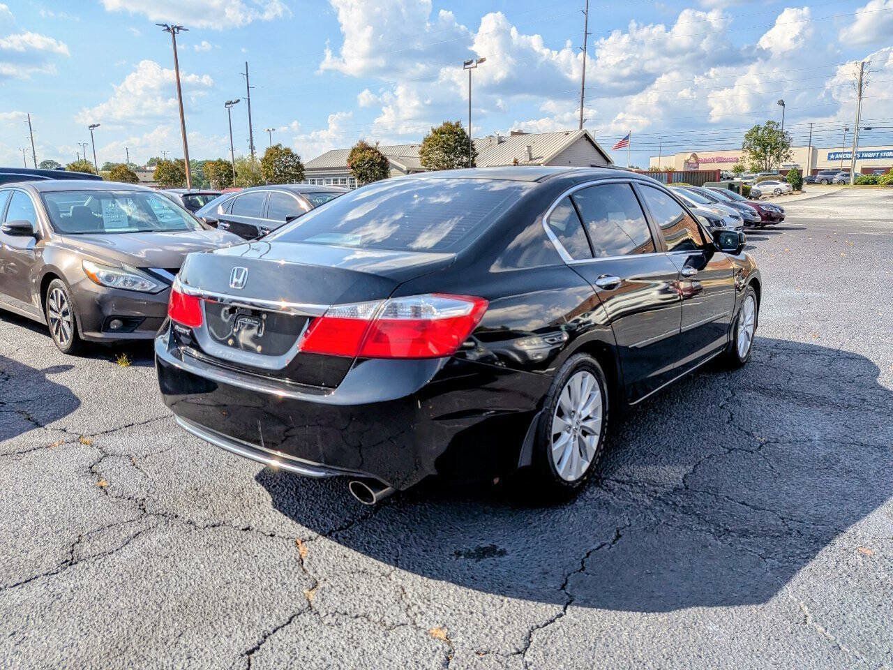 Used 2013 Honda Accord EX image 16