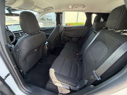 Used 2026 Ford Escape Active w/ Tech Pack #1 FWD image 16