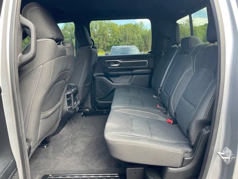 Used 2019 RAM 1500 Big Horn AWD/4WD image 12