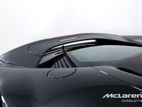 Used 2023 Ferrari SF90 Stradale AWD/4WD image 32