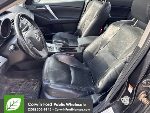 Used 2011 MAZDA MAZDA3 s Grand Touring w/ Tech Pkg FWD image 10