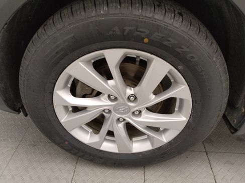 Used 2019 Hyundai Tucson Value w/ Cargo Package AWD/4WD image 31