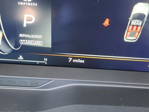 Certified 2025 INFINITI QX60 Luxe w/ Cargo Package image 13