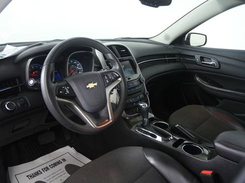 Used 2016 Chevrolet Malibu LT w/ Power Convenience Package image 10