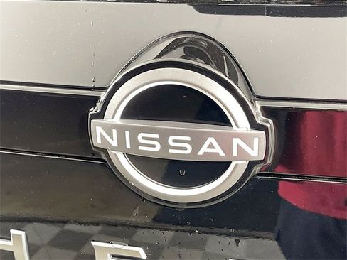 New 2025 Nissan Pathfinder SV image 19