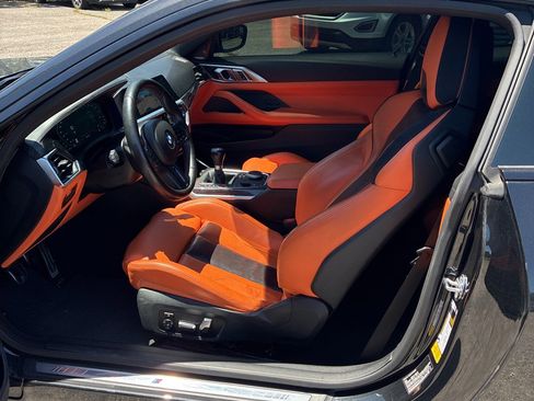 Used 2021 BMW M4 Coupe w/ Executive Package RWD image 3