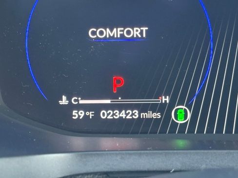 Used 2023 Acura MDX FWD w/ Technology Package image 17