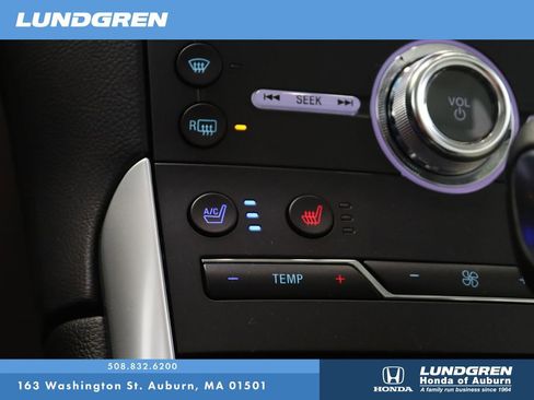 Used 2018 Ford Edge Titanium w/ Equipment Group 302A image 25