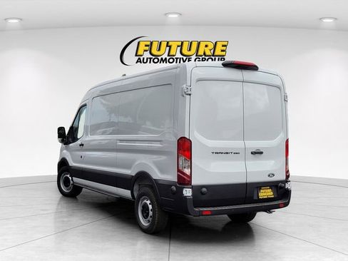 New 2026 Ford Transit 250 148 Medium Roof w/ Load Area Protection Package image 5