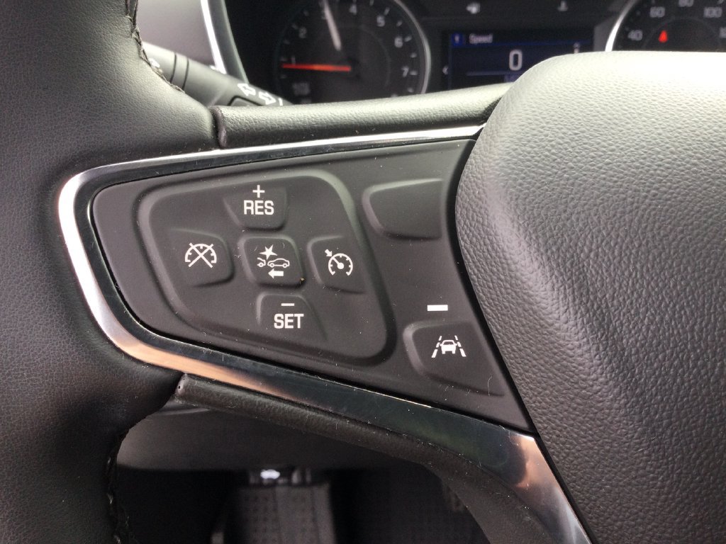 Used 2024 Chevrolet Equinox LT w/ LPO, Floor Liner Package FWD image 18
