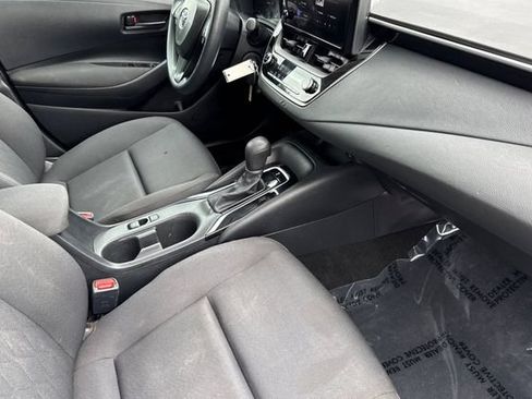 Used 2024 Toyota Corolla LE FWD image 19
