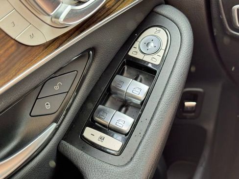 Used 2020 Mercedes-Benz GLC 300 4MATIC image 26