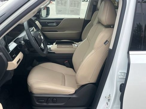 Certified 2026 INFINITI QX80 Pure w/ Cargo Package RWD image 7