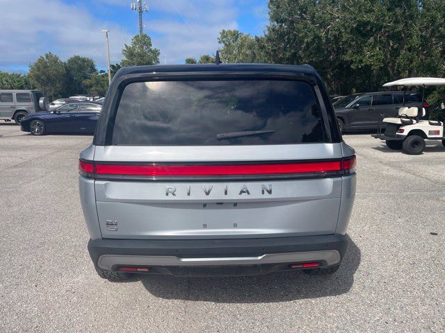 Used 2025 Rivian R1S Adventure Dual AWD/4WD image 3