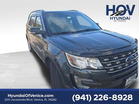 Used 2016 Ford Explorer XLT w/ Equipment Group 202A image 1