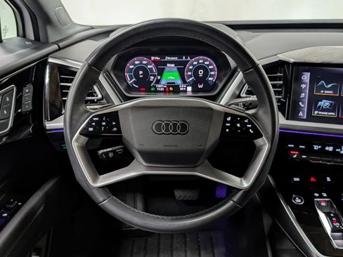 Used 2024 Audi Q4 e-tron Premium Plus image 33