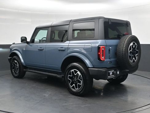 Used 2024 Ford Bronco Outer Banks AWD/4WD image 6