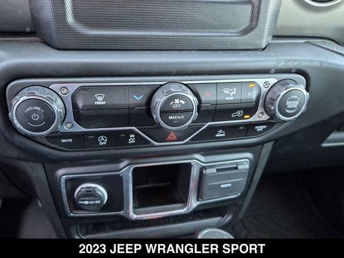 Used 2023 Jeep Wrangler Unlimited Sport AWD/4WD image 22