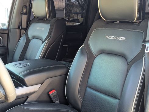 Used 2024 RAM 1500 Laramie image 14