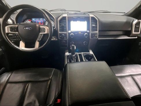 Used 2019 Ford F150 Lariat w/ Equipment Group 502A Luxury image 7