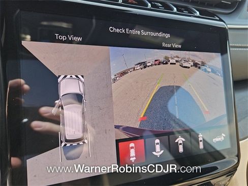 New 2025 Jeep Grand Cherokee Limited w/ Luxury Tech Group II image 22