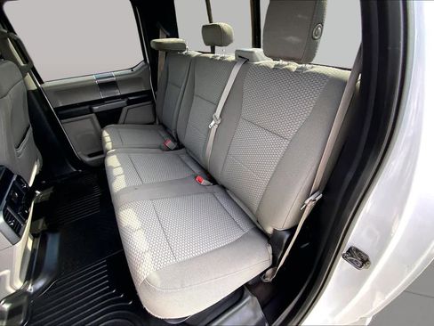 Used 2018 Ford F150 XLT w/ Equipment Group 302A Luxury AWD/4WD image 19