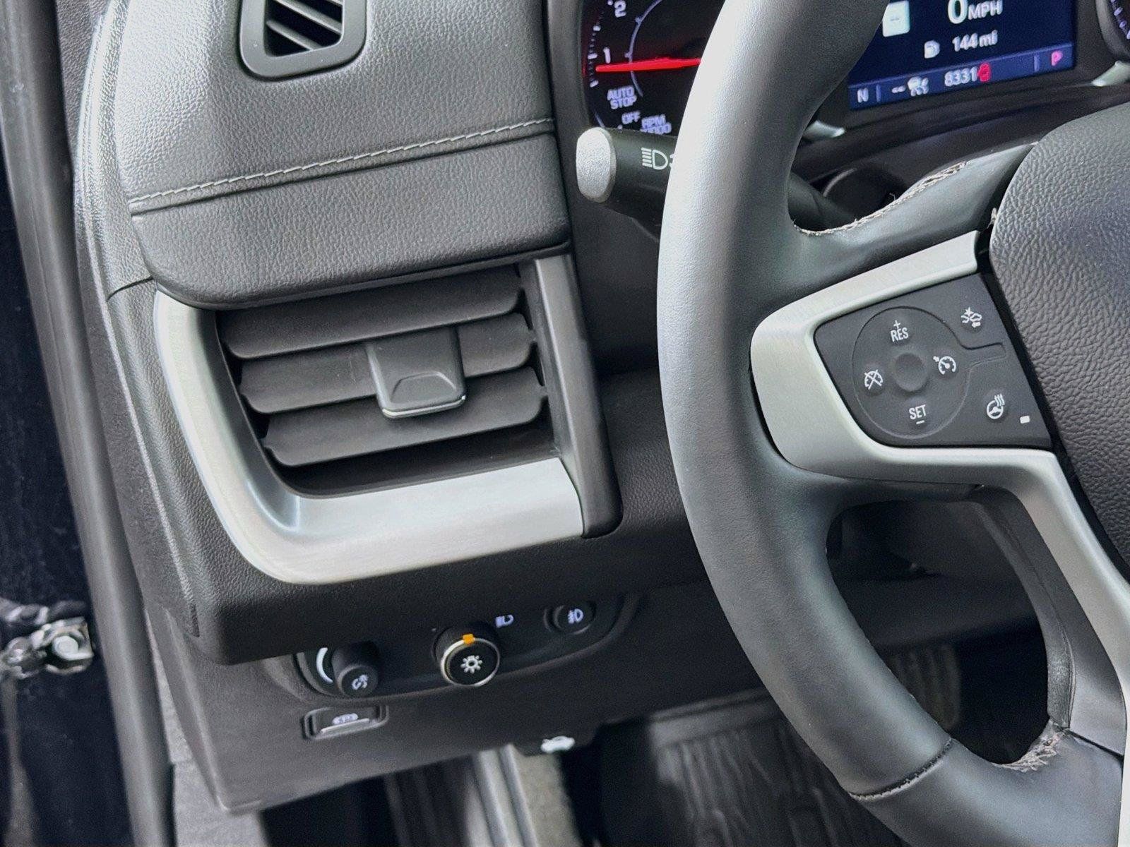 Used 2024 GMC Terrain SLT w/ Infotainment Package II AWD/4WD image 17