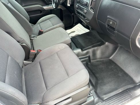 Used 2019 Chevrolet Silverado 1500 LT image 18