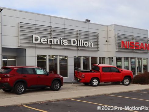 Used 2023 Chevrolet Blazer LT AWD/4WD image 31