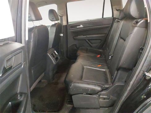 Used 2019 Volkswagen Atlas SEL R-Line image 13