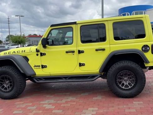 Used 2022 Jeep Wrangler Unlimited Sport w/ Xtreme Recon 35" Tire Package AWD/4WD image 6