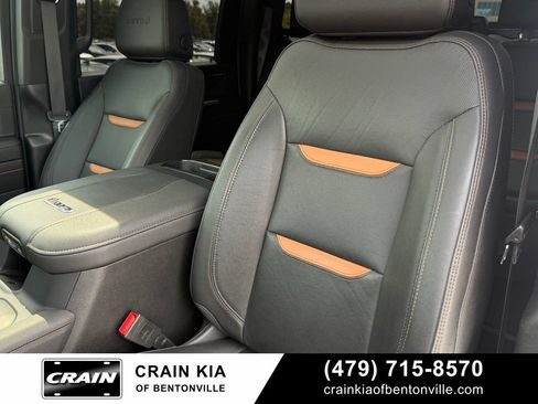 Used 2024 GMC Sierra 2500 AT4 w/ AT4 Premium Plus Package AWD/4WD image 23