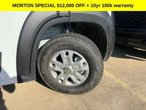 New 2026 RAM ProMaster 2500 w/ Quick Order Package 22G SLT image 6