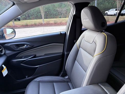 New 2026 Chevrolet Trax ACTIV w/ Driver Confidence Package image 24