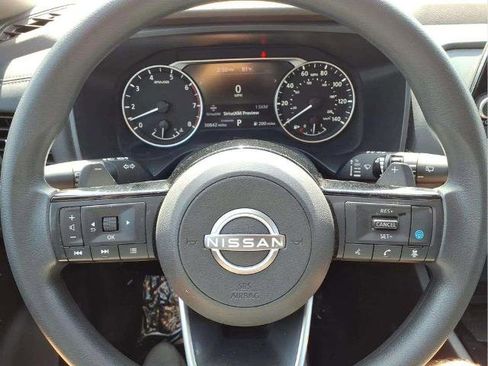 Certified 2023 Nissan Rogue SV image 16