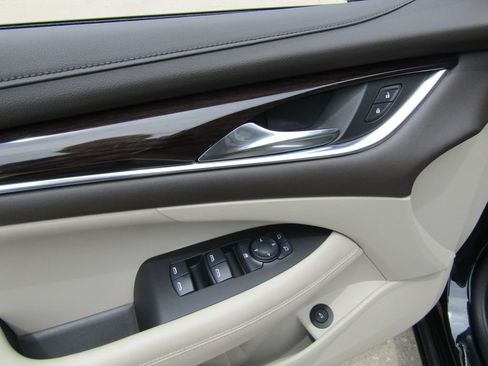 Used 2017 Buick LaCrosse Preferred FWD image 18