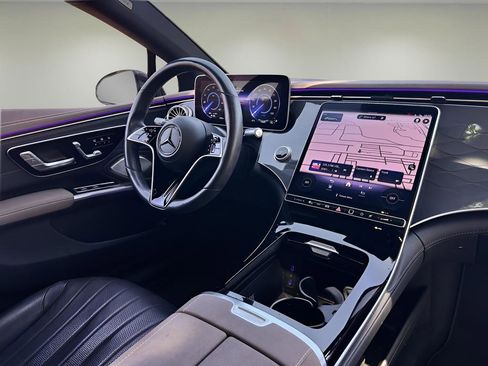 Used 2023 Mercedes-Benz EQS 450+ Sedan image 8