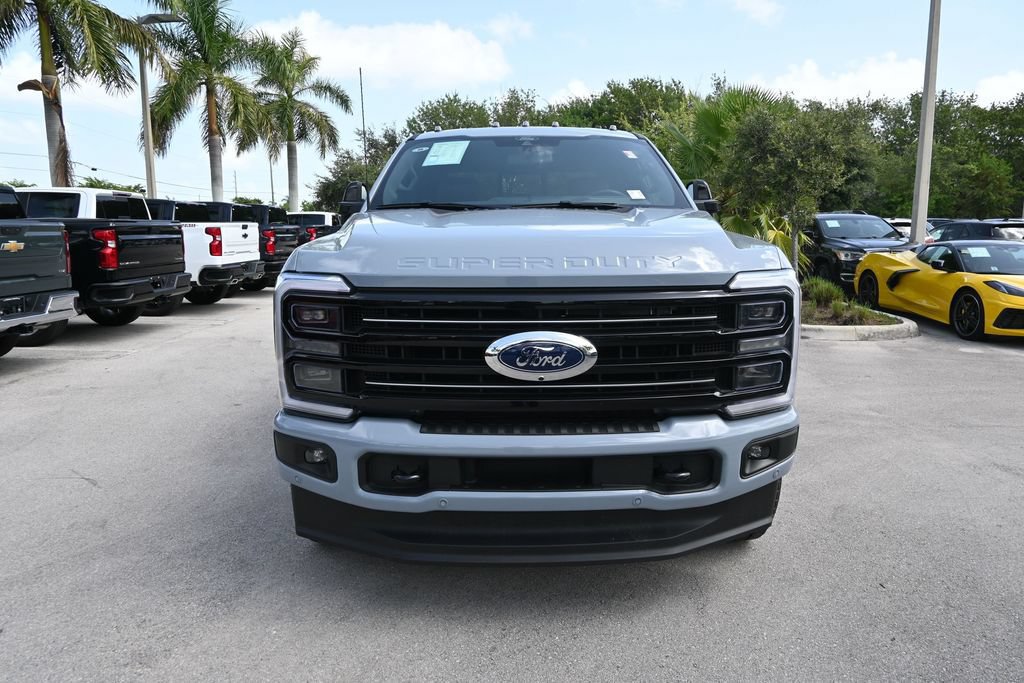 Used 2026 Ford F350 Platinum AWD/4WD image 3