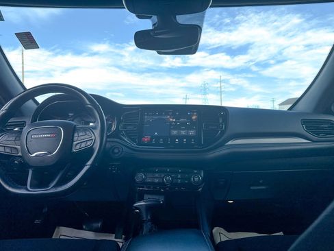 Used 2023 Dodge Durango GT image 26