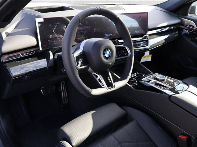 Used 2027 BMW 530i xDrive w/ M Sport Package AWD/4WD image 3