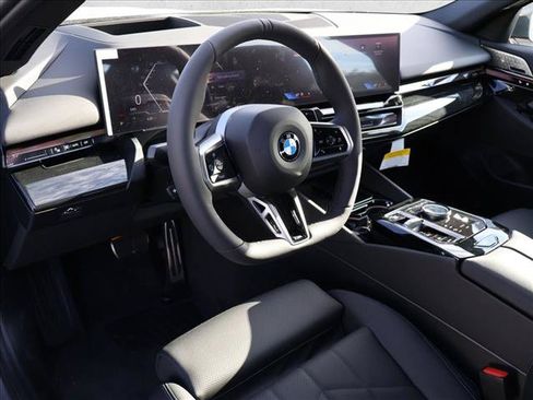New 2027 BMW 530i xDrive w/ M Sport Package AWD/4WD image 3