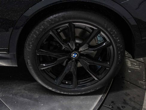 Certified 2023 BMW X7 xDrive40i w/ M Sport Package image 8