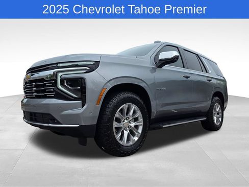 Used 2025 Chevrolet Tahoe Premier RWD image 10