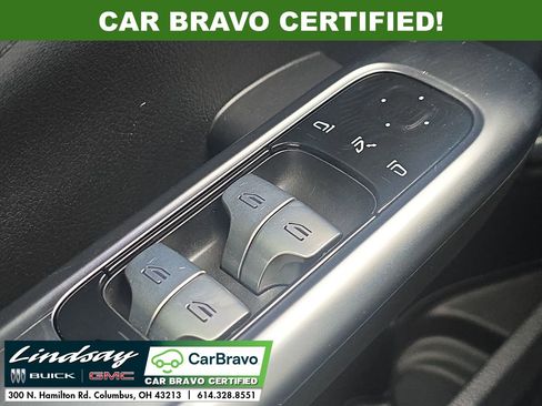 Used 2025 Mercedes-Benz C 300 4MATIC Sedan image 24